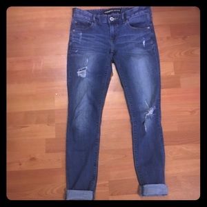 Women’s express ripped jeans